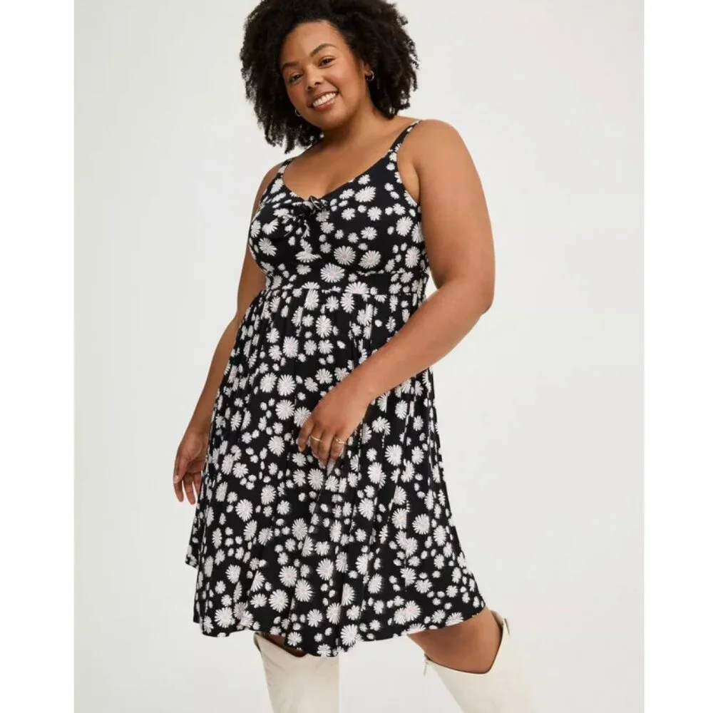 NWT Torrid 2 Black Daisy Mini Super Soft Tie Front Skater Dress 2X 18 20
